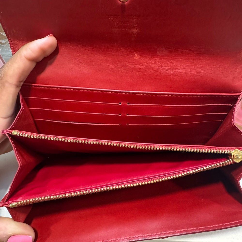 ❌SOLD Louis Vuitton Monogram Sarah Vernis Wallet - Picture 9 of 9